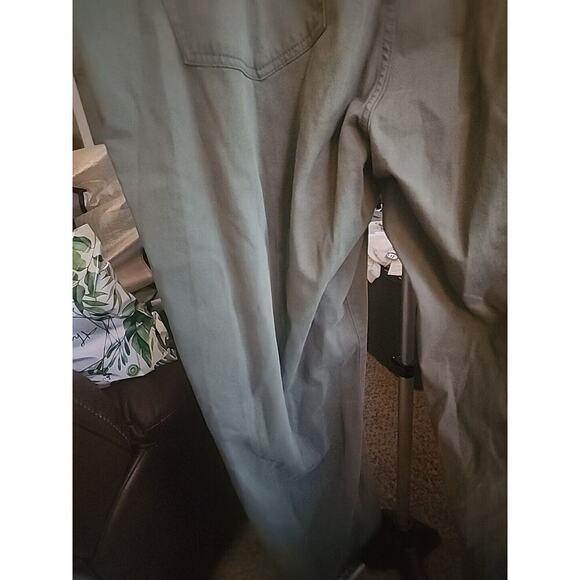 WARP + WEFT Dublin Relaxed Straight Olive Green Jeans Size 48x30 NWT CR3 New - Picture 9 of 14
